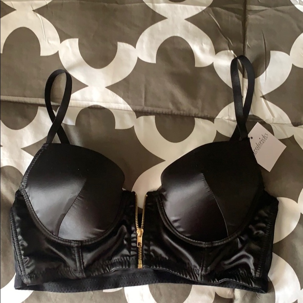 Contour Bra